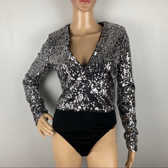 NEW BARDOT SILVER SEQUIN LONG SLEEVE BODYSUIT - Picture 2 of 11